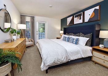 Dual master suite*